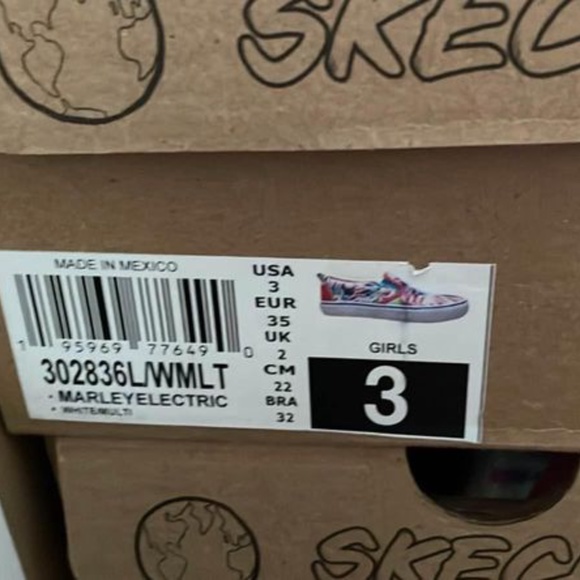 BRAND NEW youth girl skechers pink slip on shoes size 1Y / 3Y / 4Y - Picture 8 of 9